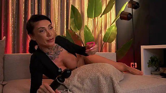 angelinaRae live sex cam