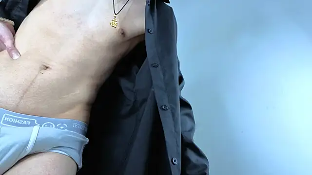 YugoAsian live sex cam