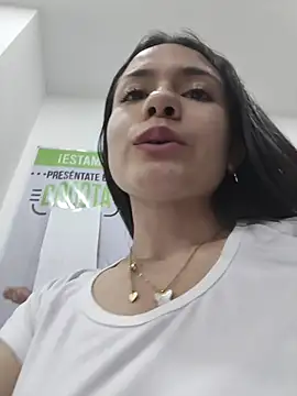 CHARLOTTE__05's cam snapshot