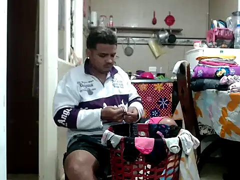 Boycuriousxxx's cam snapshot