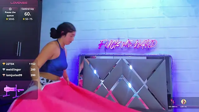 Shaina_Monroe live sex cam