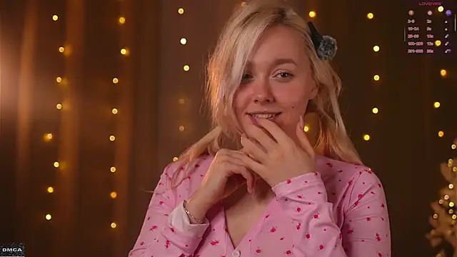 AccaCroyle's cam snapshot