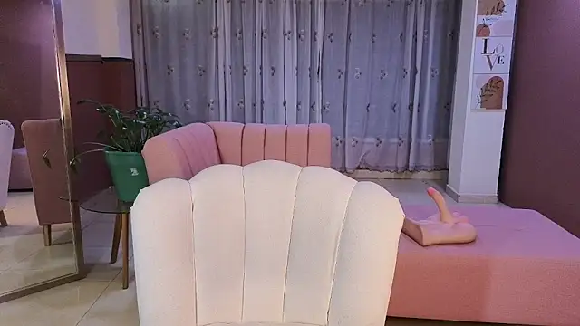 sweet_ahinara's cam snapshot