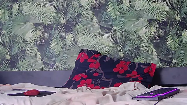 Alison_Drew's cam snapshot