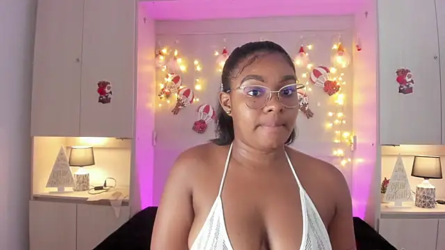 tamaraa_smiith's cam snapshot