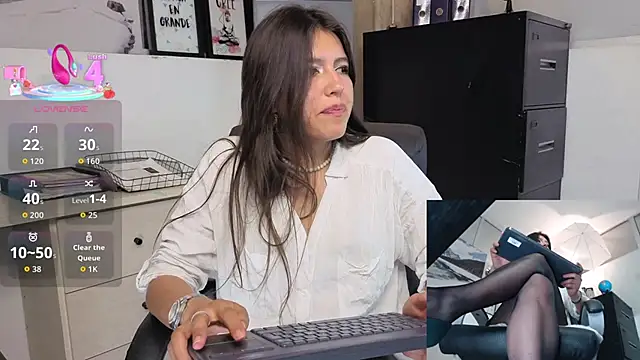 Gabriella_gh's cam snapshot