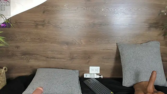 mia_lacy_'s cam snapshot