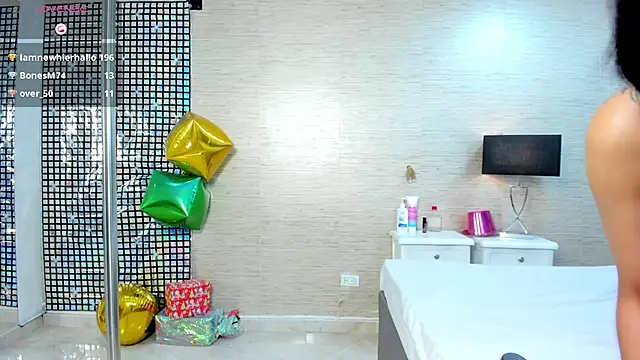 MiaAmore_'s cam snapshot