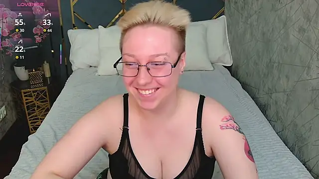 AlexandraGreen's cam snapshot