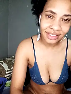 Su_Duarte_1's cam snapshot