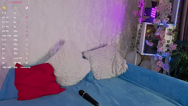 WeiSusi live sex cam