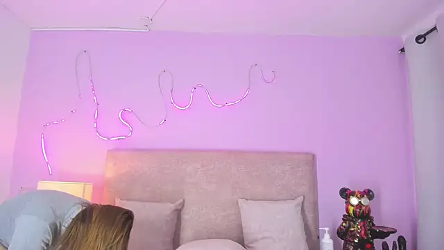 EmaRae1499's cam snapshot