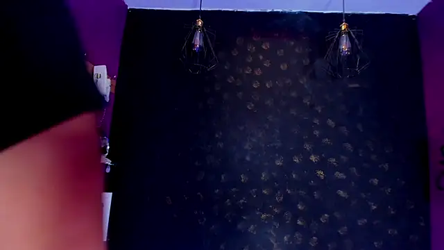 Alexa_Slave's cam snapshot