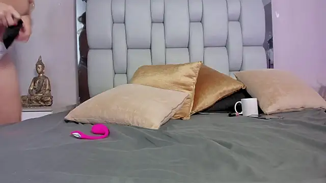 SusanBenett's cam snapshot