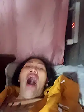 Lorena-a's cam snapshot