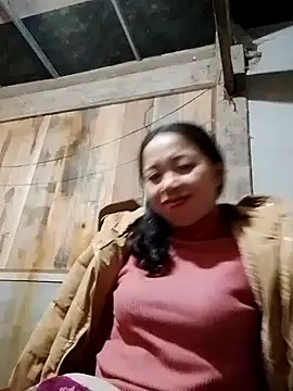 TRIEUTRIEU20's cam snapshot