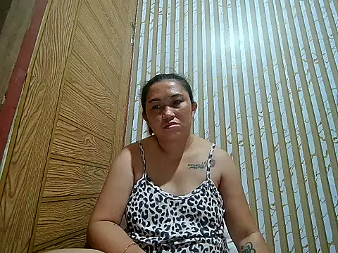 Simple_Pinay143's cam snapshot