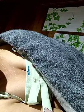 bany-xx's cam snapshot