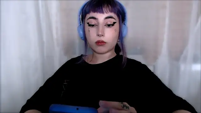 purplewitch's cam snapshot