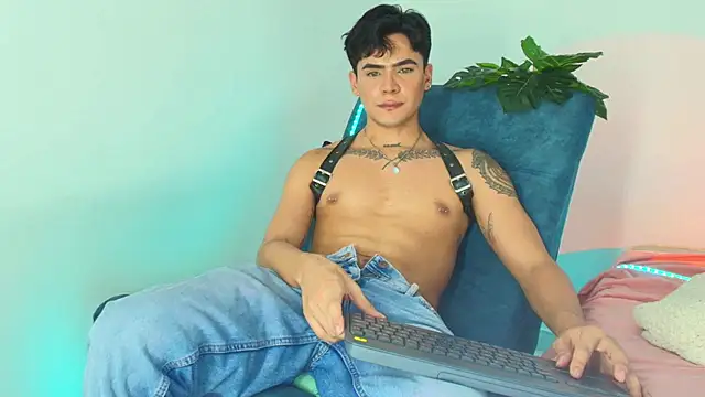 CamiiGuzmanX's cam snapshot