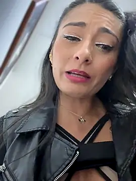 _Bella-Office1's cam snapshot