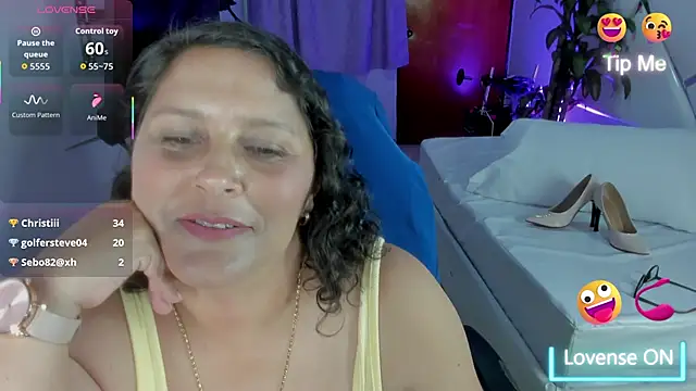 KikaDuque's cam snapshot