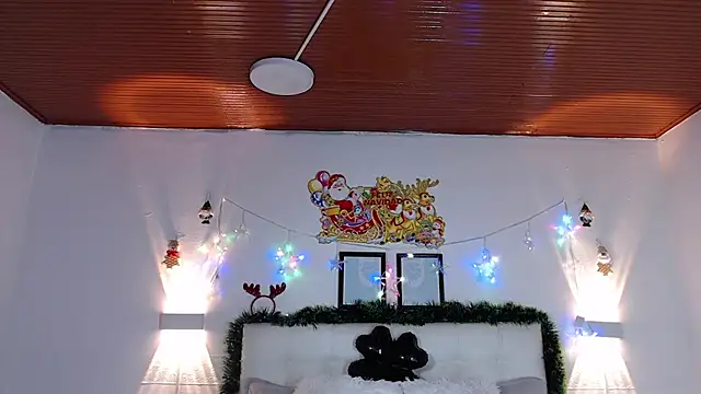 Megan_05_'s cam snapshot