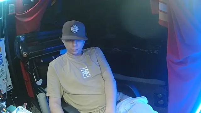 Bowerboi's cam snapshot