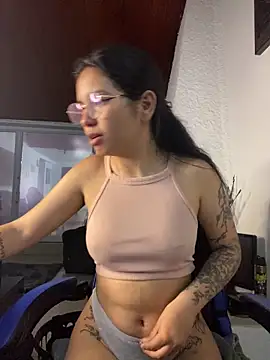 Rosita_forever_'s cam snapshot