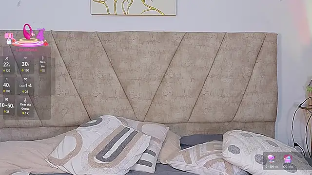 Kitty_Rose__'s cam snapshot