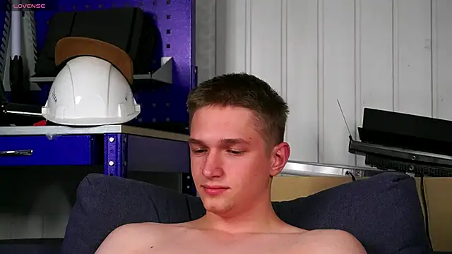 dustyn_fox's cam snapshot