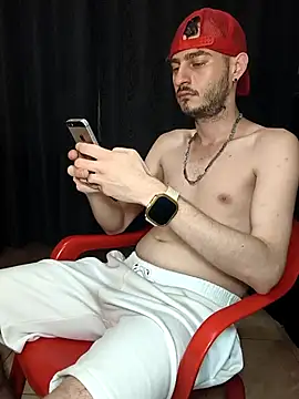 bigcockwhite777's cam snapshot