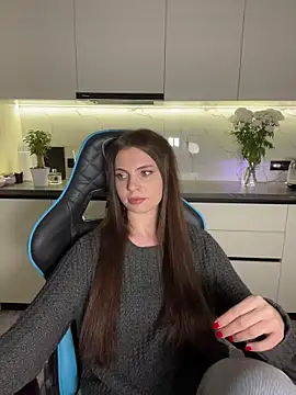 CurlyLara's cam snapshot