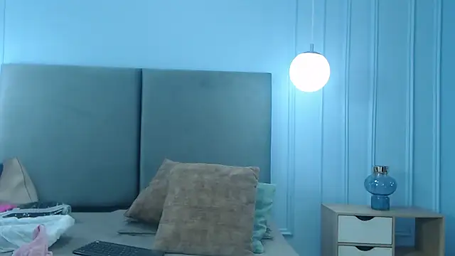 Lenacorbet's cam snapshot