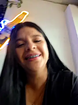 Layla-daring's cam snapshot