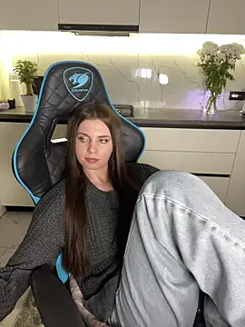 CurlyLara's cam snapshot