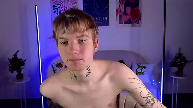 TRAVIS_CLAS live sex cam