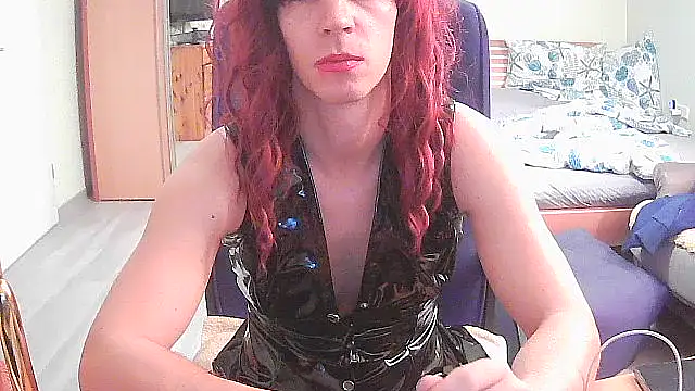 Kinky-Kristina live sex cam