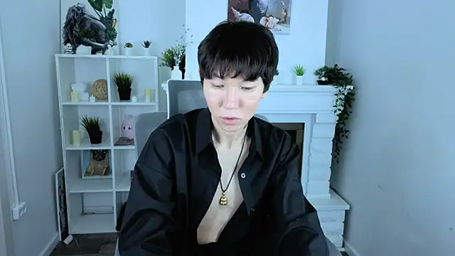 YugoAsian live sex cam