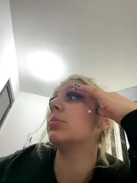 hotamanda01 live sex cam