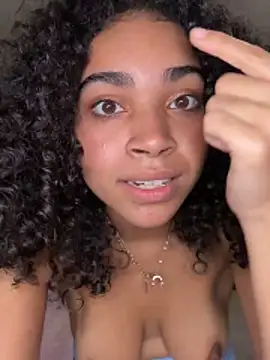 Kiki_hammyy's cam snapshot