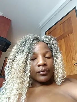 SHANTYBABE's cam snapshot