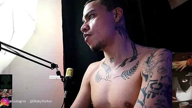 AlphaMasterXxx's cam snapshot