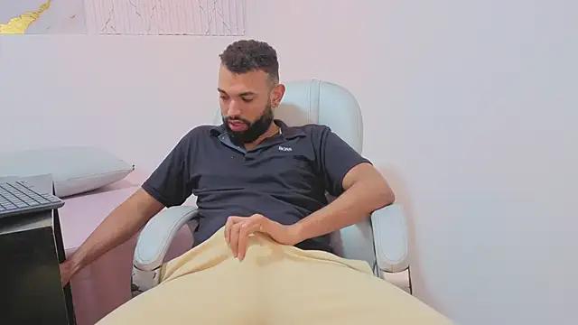 onlymen2025's cam snapshot