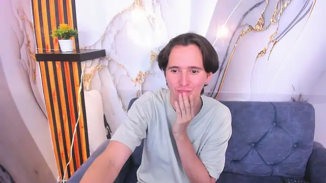 Aaron_LatinMen2's cam snapshot