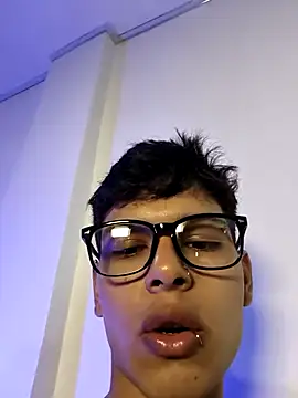 Super_boys1's cam snapshot