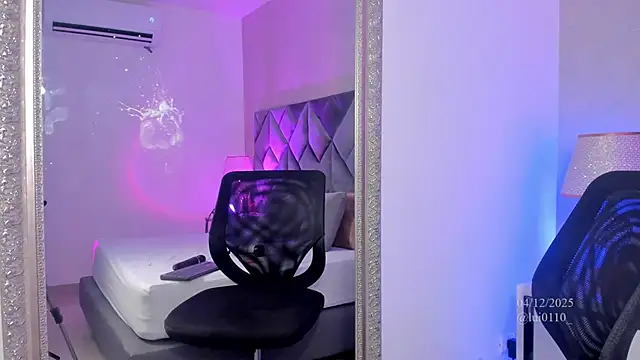 Luisa0110's cam snapshot