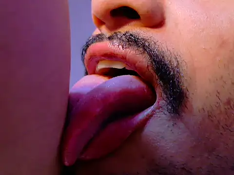 eross_chipre_'s cam snapshot