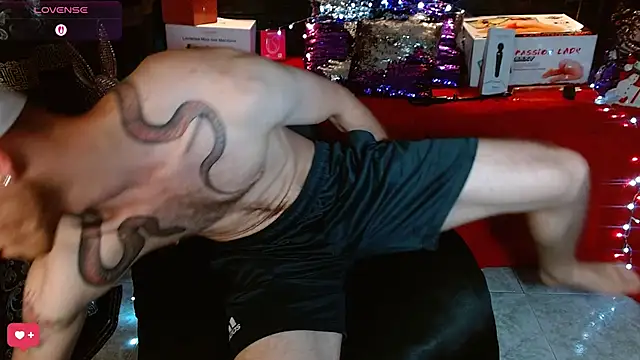 andrewxbi's cam snapshot