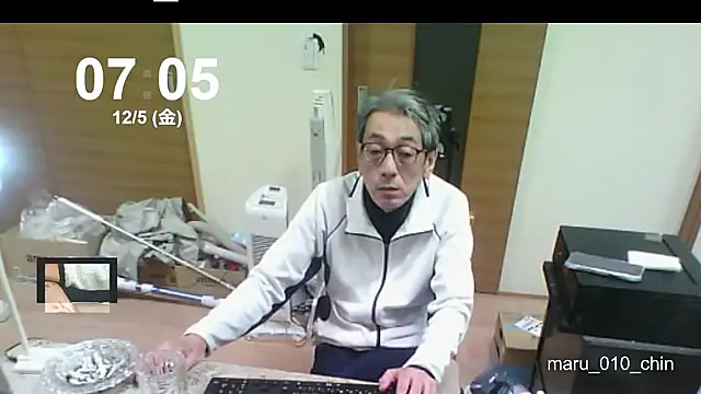 maru_010_chin's cam snapshot